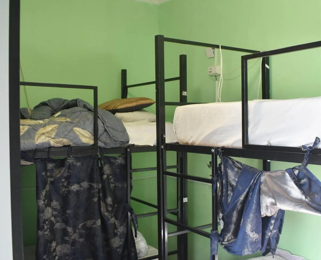 Harmony Backpackers Hostel Batumi